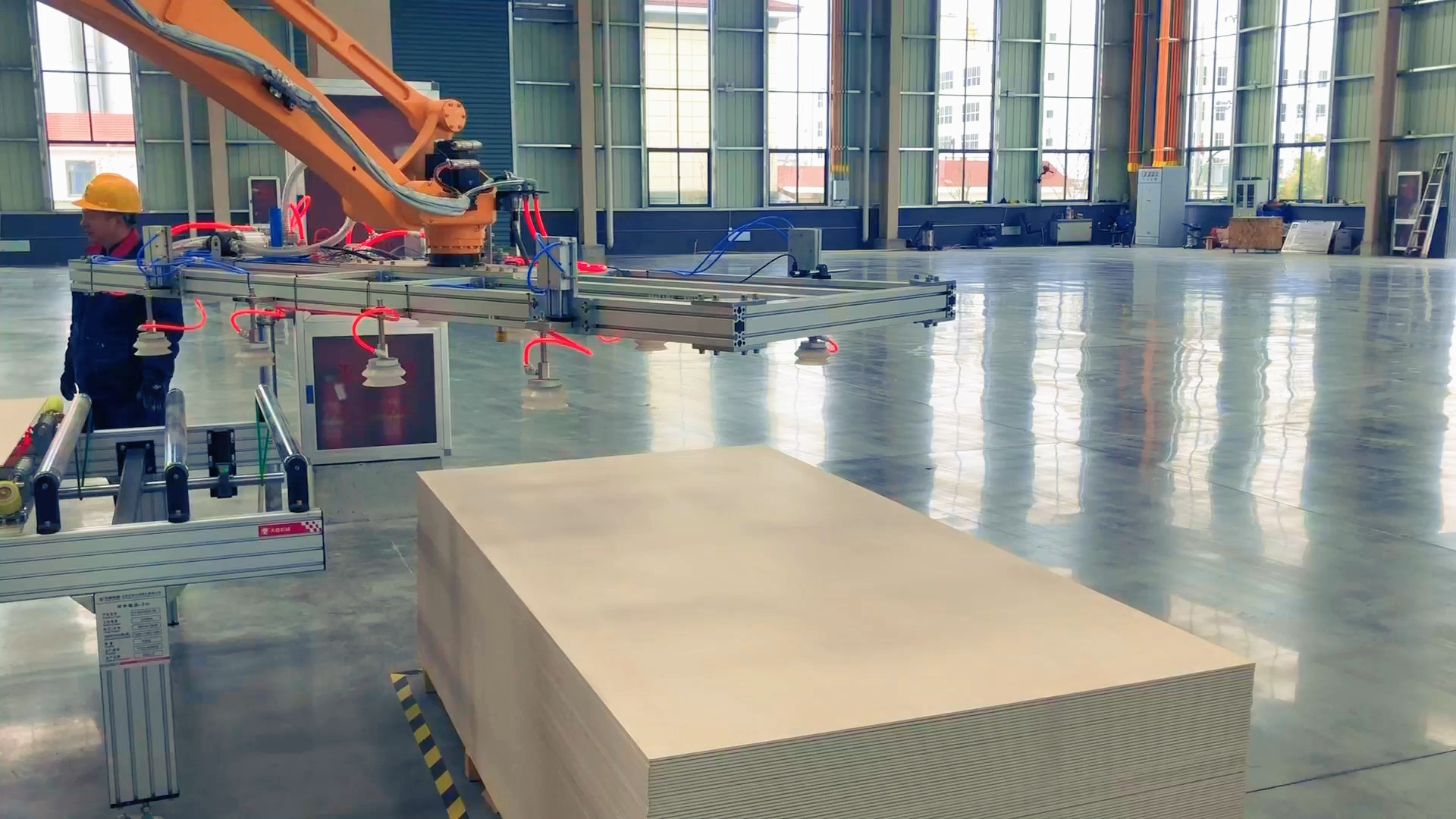 外墙装饰一体板设备价格 保温装饰一体板生产线 天意机械